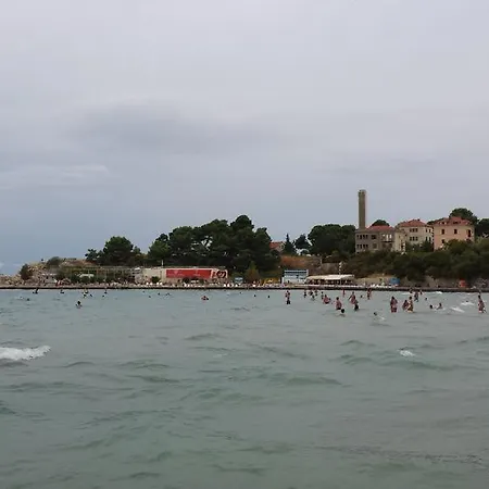 马蒂奇公寓酒店 *